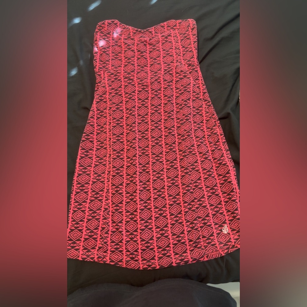 Volcom Black and Red Patterned tube top dress